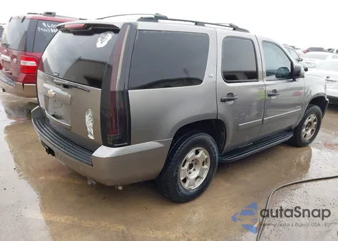 2008 Chevrolet Tahoe Ls z USA, uszkodzony, nr VIN 1GNFC13C38R235956